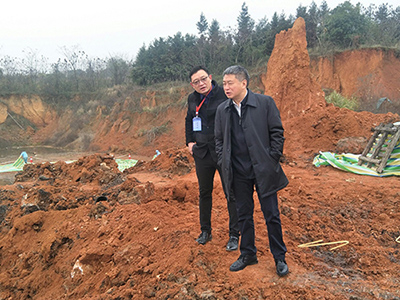 婁底市浩天環(huán)?？萍加邢薰?婁底危險廢物經(jīng)營,環(huán)保技術(shù)開發(fā)及咨詢推廣,環(huán)境設(shè)施建設(shè),危險廢物運營管理